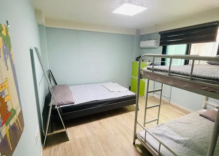 Beach Stay Guesthouse * 釜山広域市