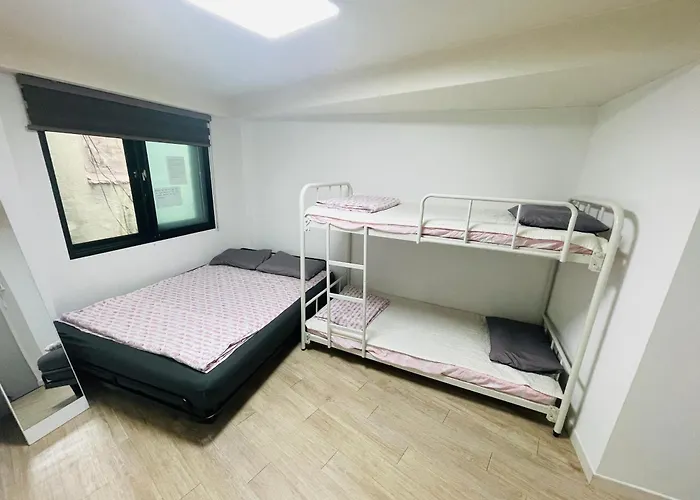 Beach Stay Guesthouse * 釜山広域市