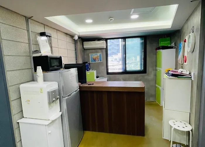 Beach Stay Guesthouse ゲストハウス *