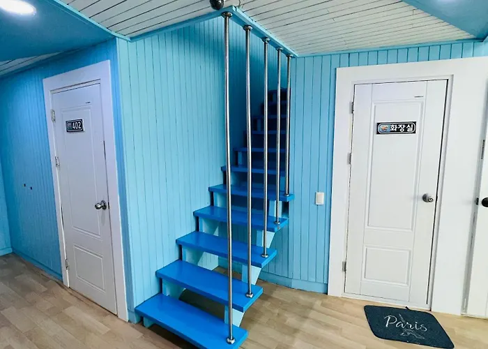 Beach Stay Guesthouse * 釜山広域市